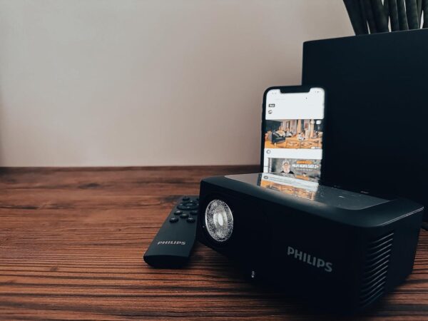 DATA SHOW PHILIPS 110 WIFI